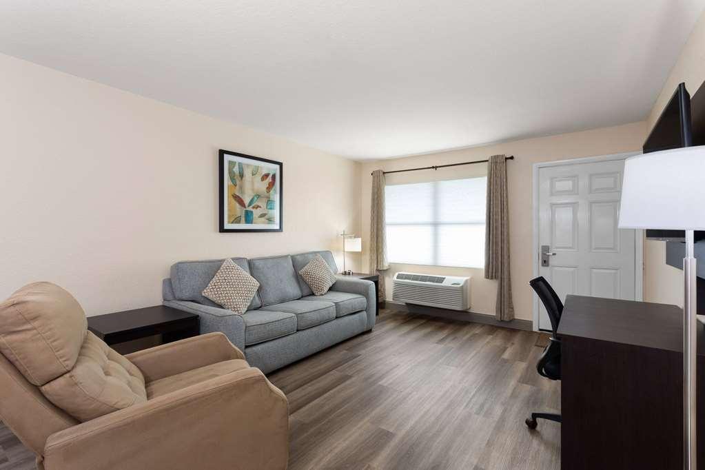 Hotel Baymont By Wyndham Punta Gorda/Port Charlotte Habitación foto